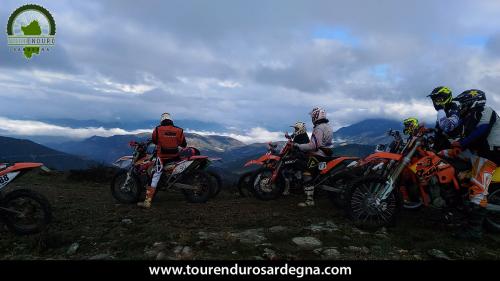 Tour enduro Sardegna, dalla Barbagia all''ogliastra. Vista sulla provincia di Nuoro Tour enduro Sardegna, dalla Barbagia all''ogliastra. Vista sulla provincia di Nuoro